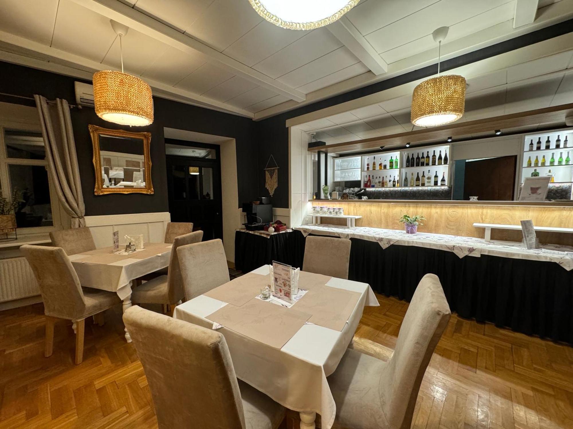 דוז'ניקי ז'דרוז' Hotel Sonata מראה חיצוני תמונה